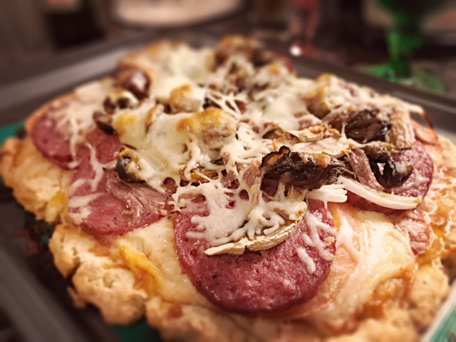 Momsypoo's gluten free pizza.